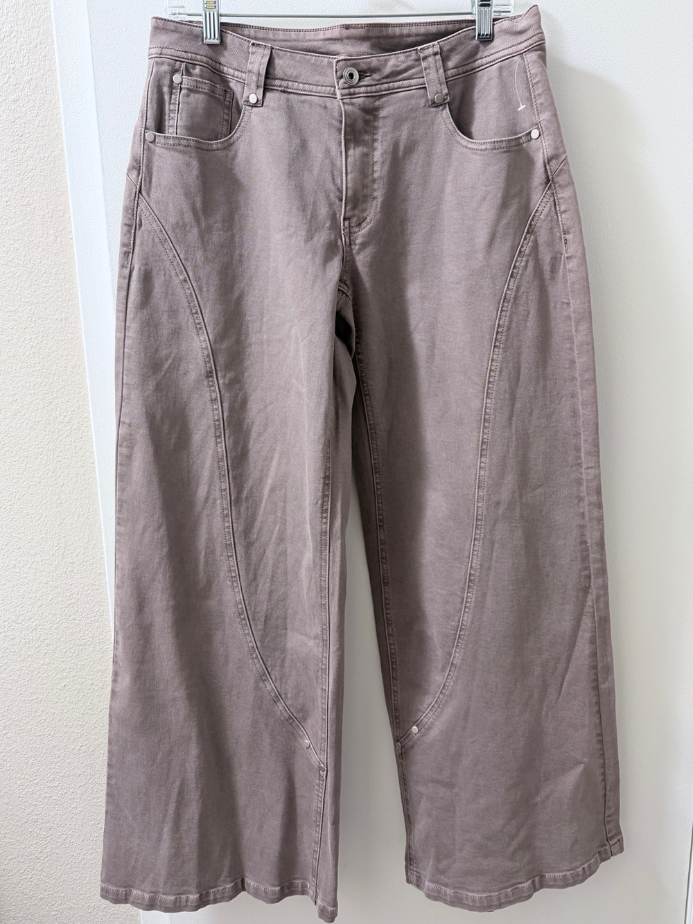 Low Waist Wide-Leg Women's Jeans in Coffee Taupe